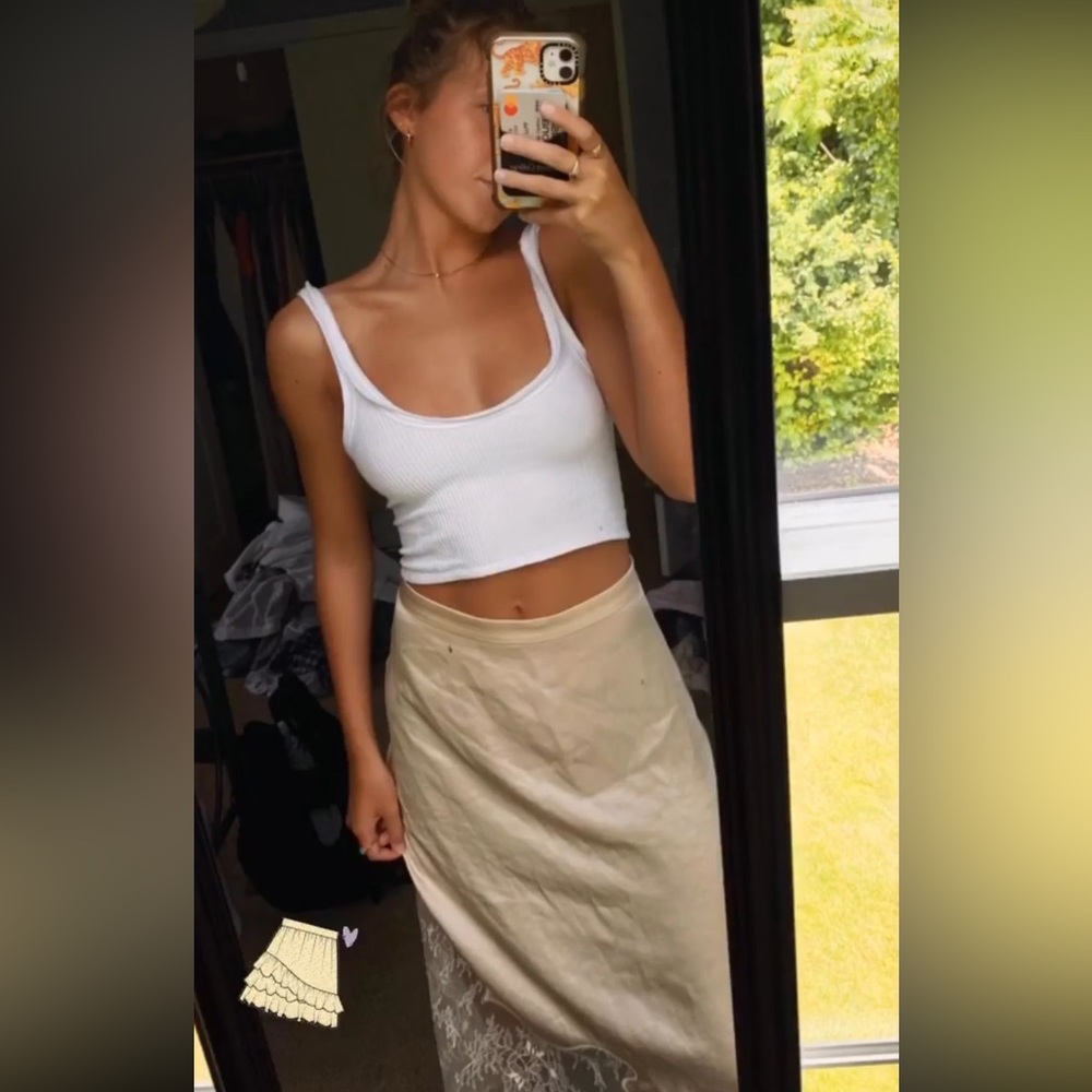 Aritzia Midi Skirt